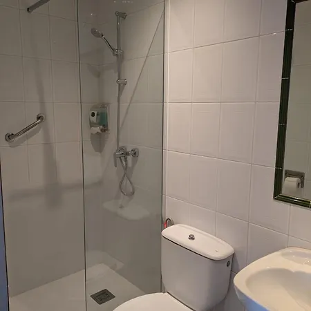 Apartamentos Mitus Canet De Mar Exterior foto