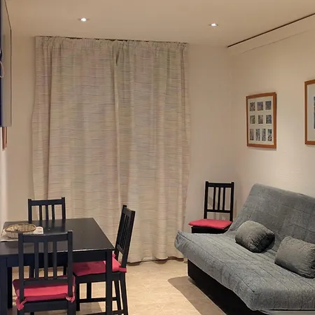 Apartamentos Mitus Canet De Mar Exterior foto